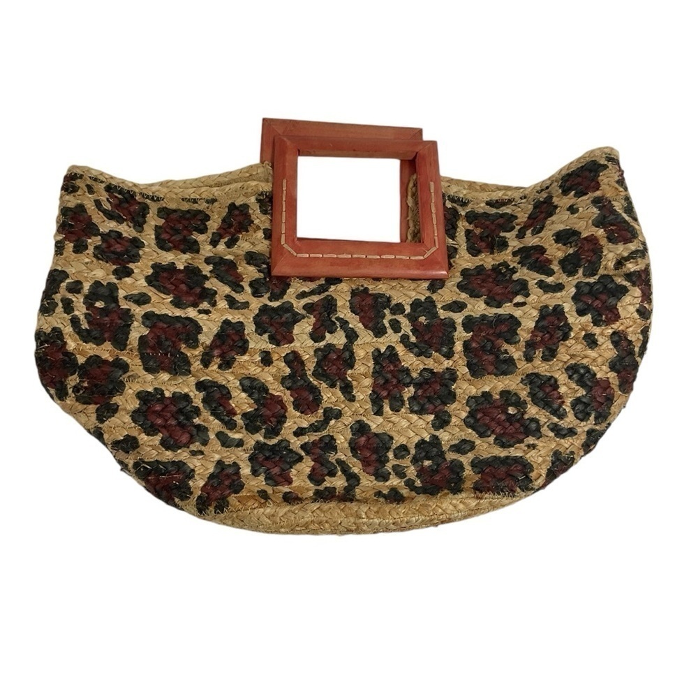Stylish Alba Jute Tote Bag with Wooden Handles Leopard Print - Picture 7 of 16